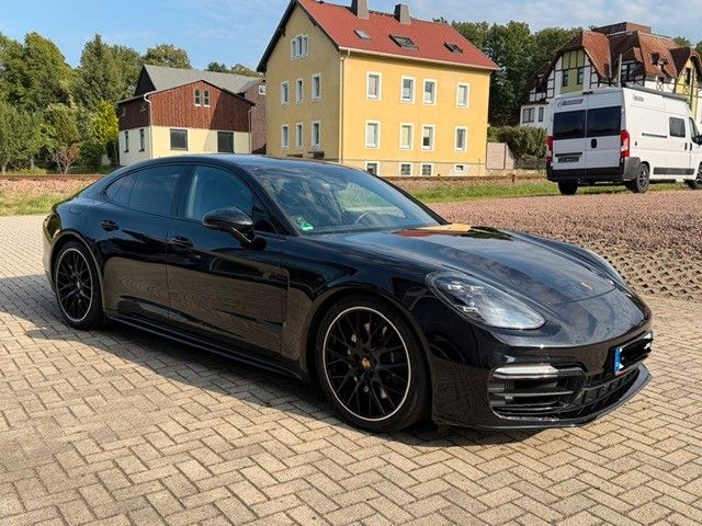 Bild des Angebotes Porsche Panamera 4 E-Hybrid