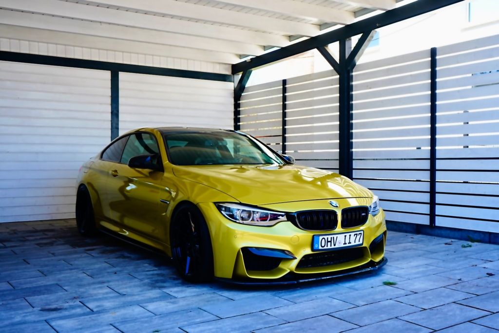 Bild des Angebotes BMW M4 F82 Coupé *DKG*Carbon*Titan AGA*TÜV 06/27*