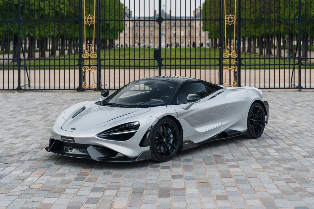 Bild des Angebotes McLaren 765LT Coupe - first hand, low mileage, PPF