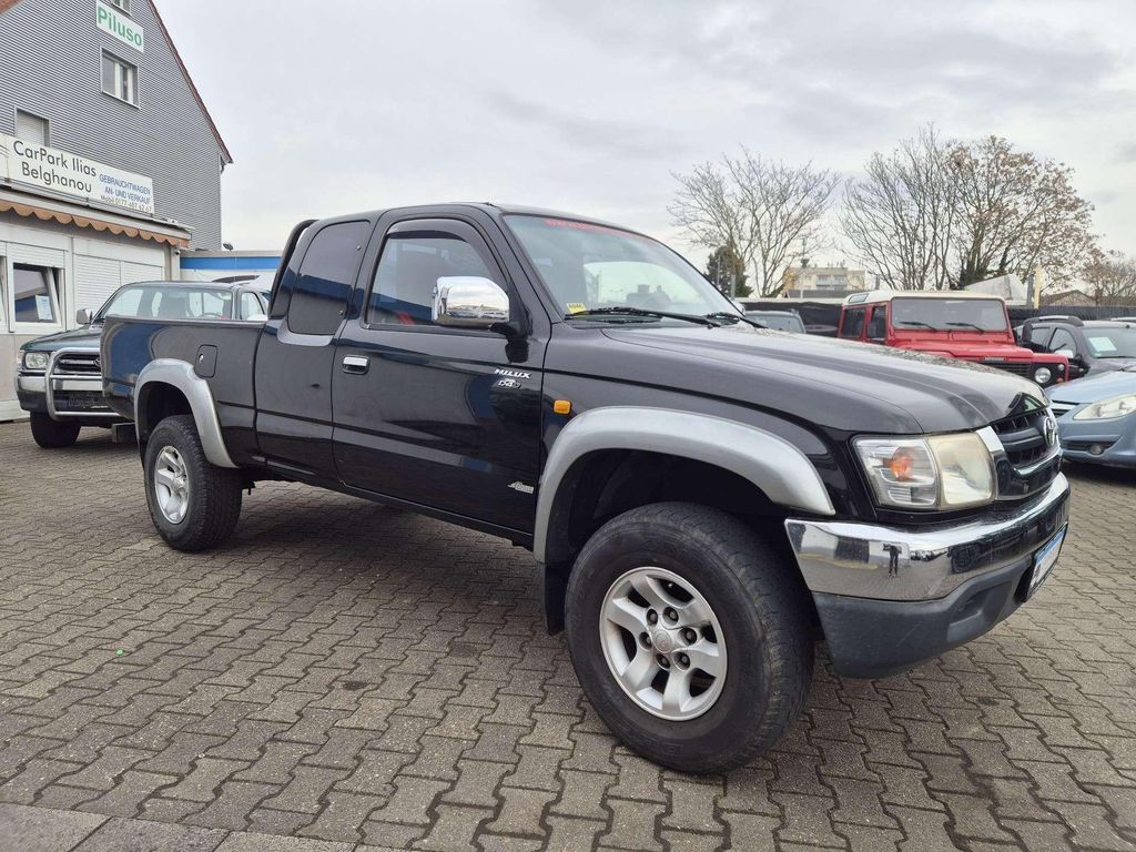 Toyota Hilux 4x4 Xtra Cab Special *Einzelstück/Top Zust