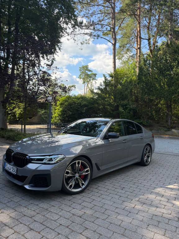Bild des Angebotes BMW M550i xDrive g30 GARANTIE bis Ende 2027
