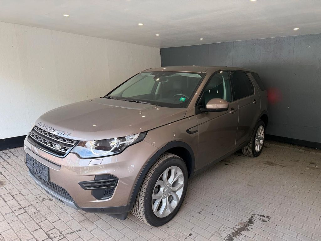 Land Rover Discovery Sport SE AWD