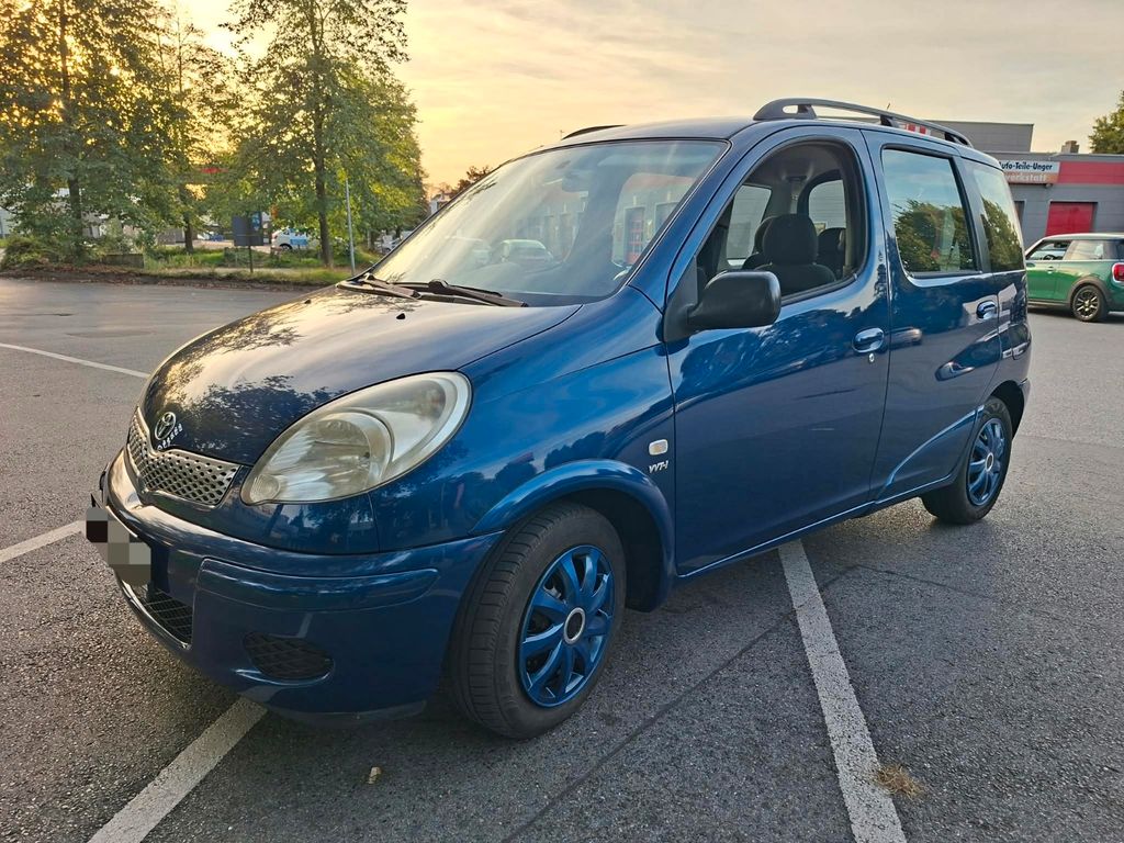 Bild des Angebotes Toyota Yaris Verso 1.5 *Klima*