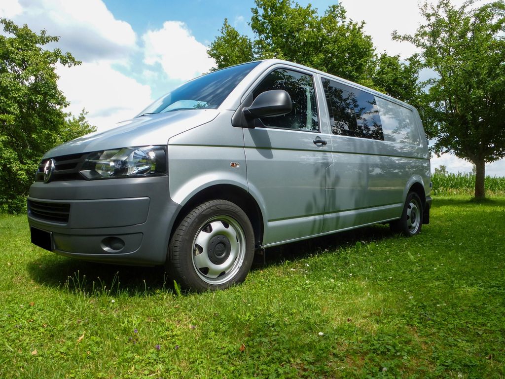 Bild des Angebotes Volkswagen T5 Kombi 1.Hand Hervorragender Zustand