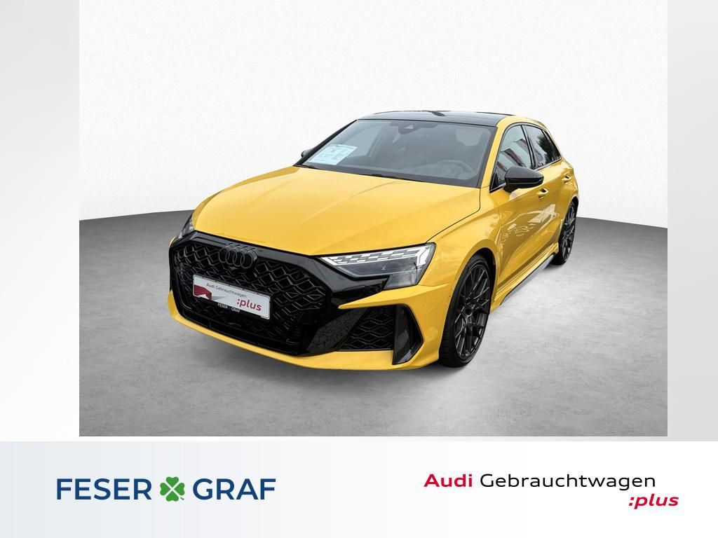 Bild des Angebotes Audi RS3 Sportback 2.5 TFSI qu Schale-Pano-Matrix-RS
