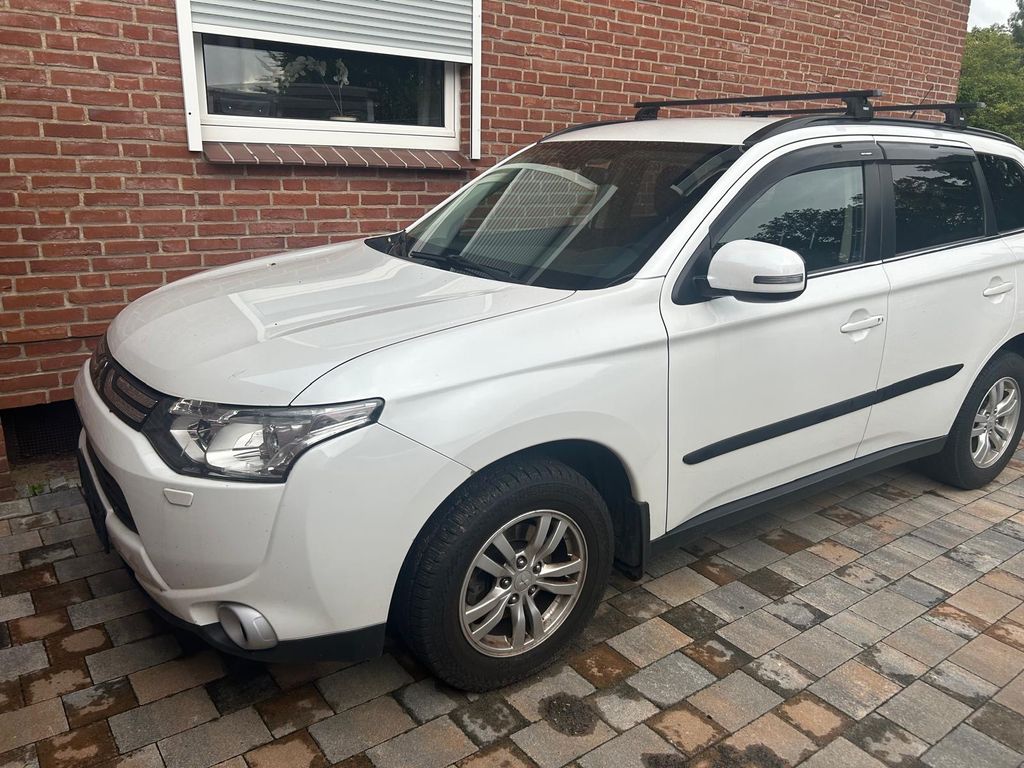 Bild des Angebotes Mitsubishi Outlander 2.2 DI-D Style+ Instyle ClearTec 4...