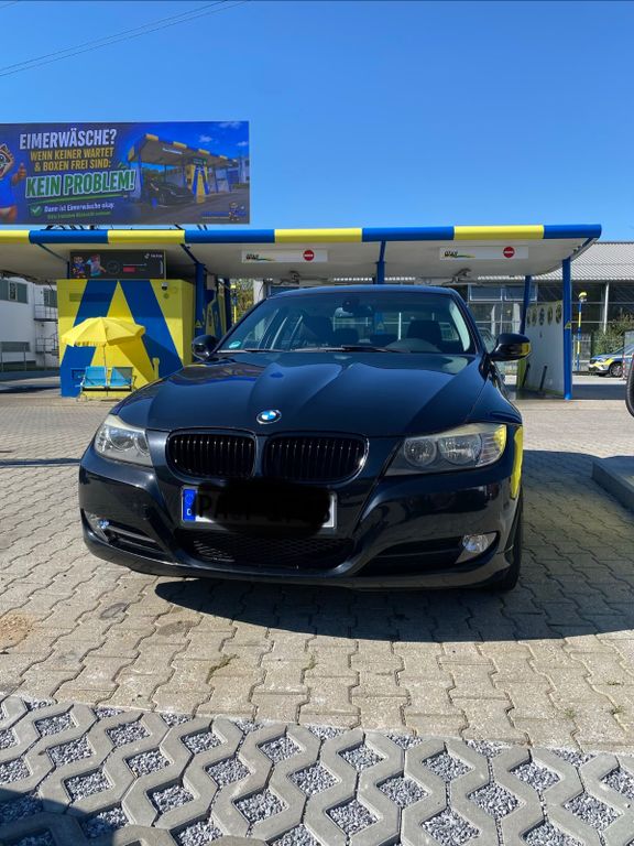 Bild des Angebotes BMW 318i -