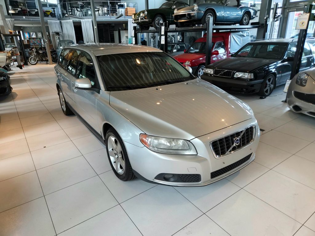 Bild des Angebotes Volvo V70 2.4 D5 "1-Dr.-Hand"NAVI/LEDER"TECHNIK-GUT"