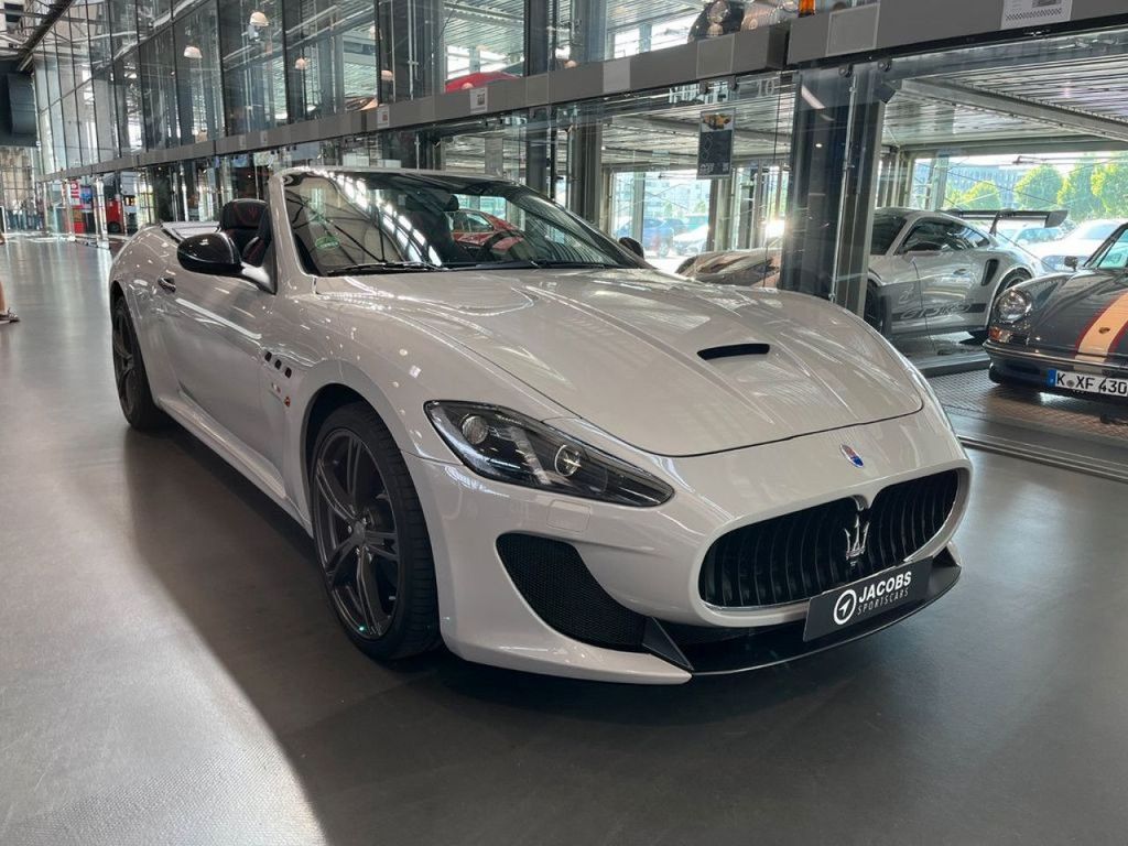 Bild des Angebotes Maserati GranCabrio 4.7 V8 MC Centenario 1 of 203