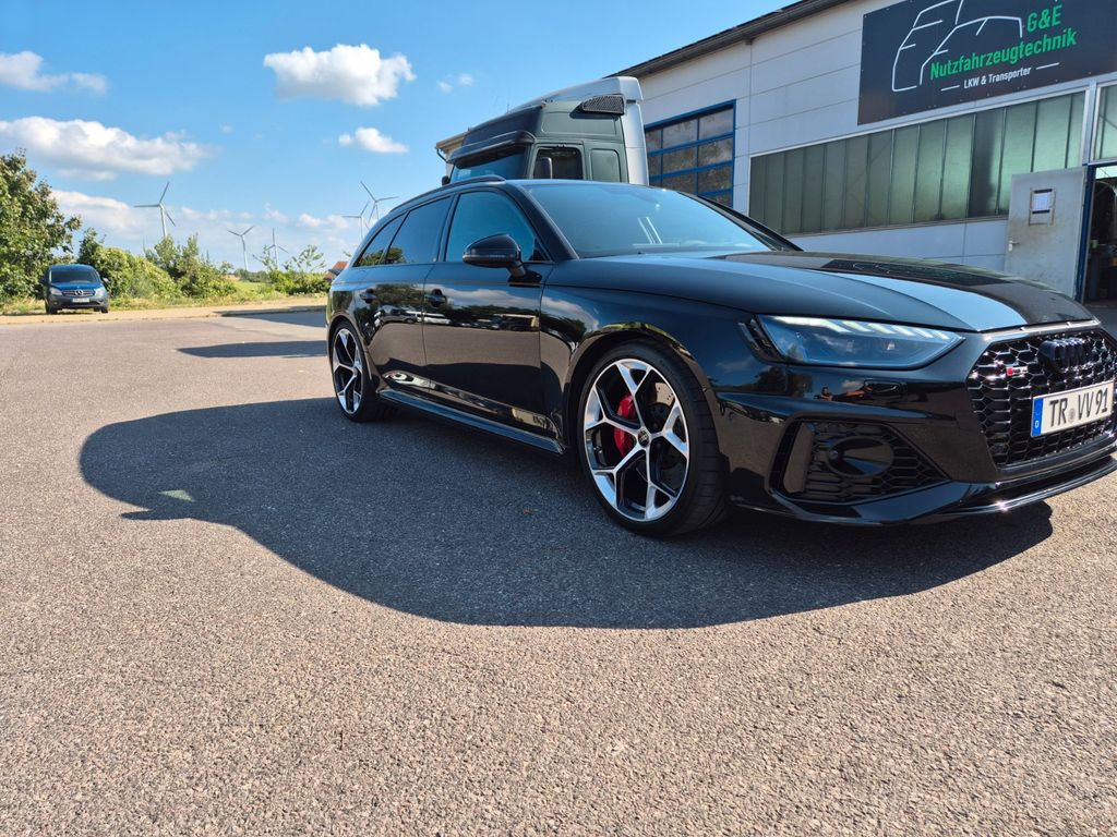 Bild des Angebotes Audi RS4 Competition Schalen/B&O/AHK