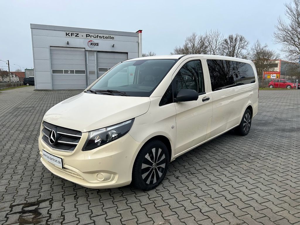 Bild des Angebotes Mercedes-Benz Vito Tourer 119  4x4 lang 8SITZER TAXI 1HD SHEFT