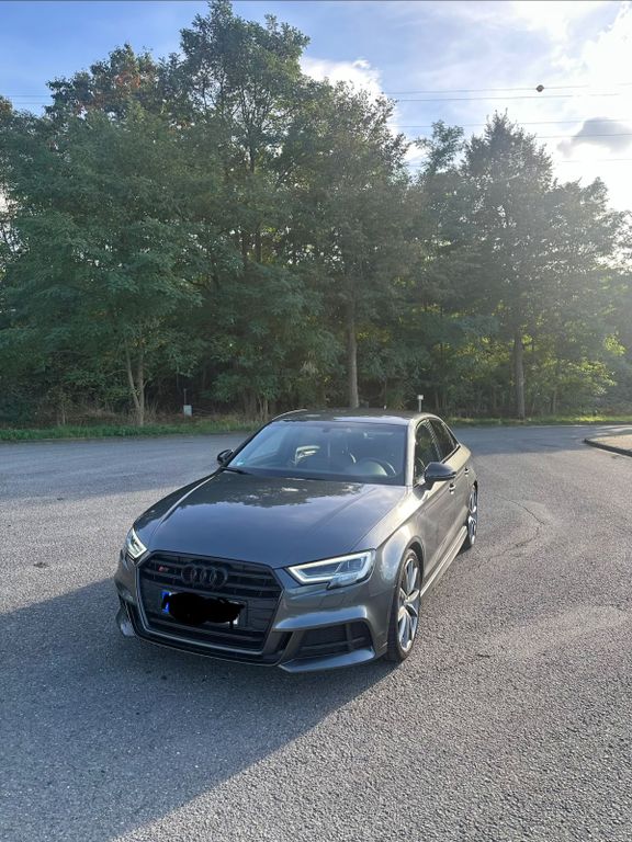 Bild des Angebotes Audi S3 2.0 TFSI quattro - Handschalter
