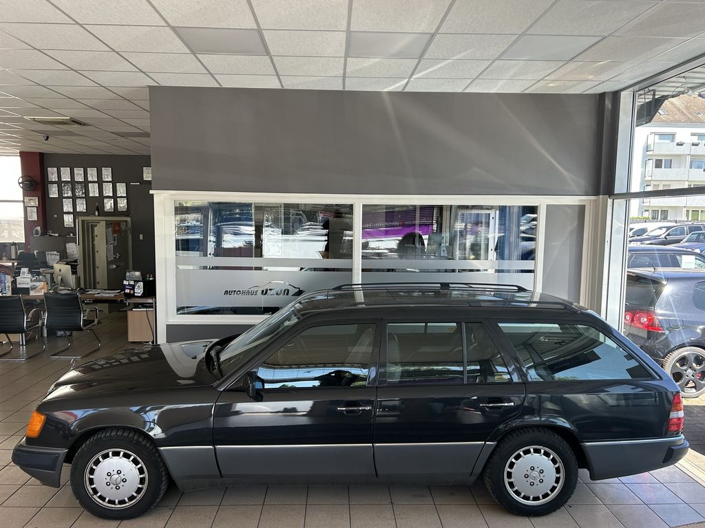 Bild des Angebotes Mercedes-Benz 230 TE Automatik Leder eSSD Sitzhzg HU 08.2027