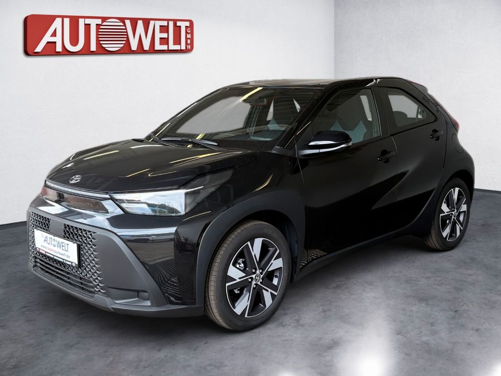 Bild des Angebotes Toyota Aygo X Hybrid Active Kamera,PDC,SitzHzg,ACC