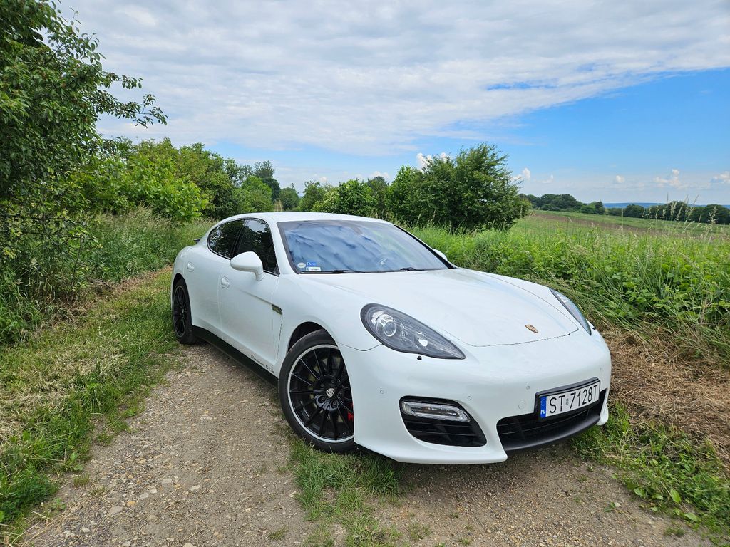 Bild des Angebotes Porsche Panamera GTS 2012 mit Porsche Approved