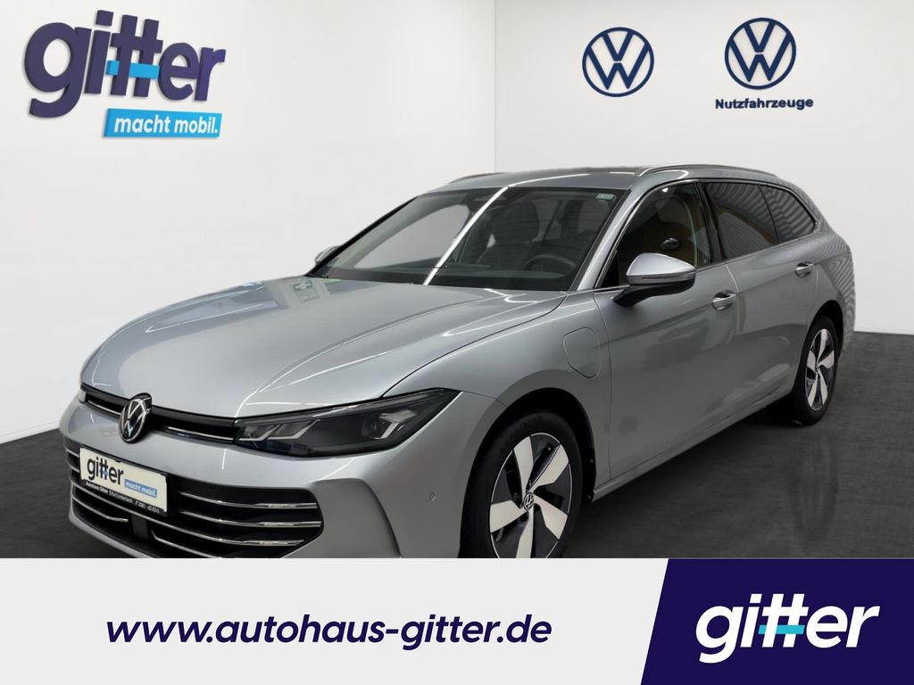 Bild des Angebotes Volkswagen Passat Variant BUSINESS IQ.DRIVE R.CAM SHZ LED A