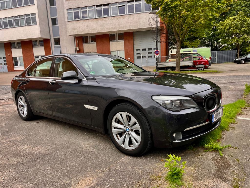 Bild des Angebotes BMW 730d -
