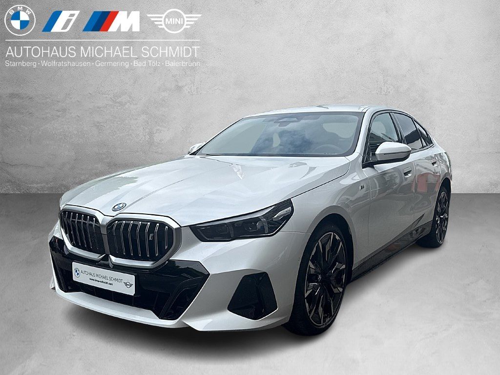 Bild des Angebotes BMW i5 xDrive40 M Sportpaket Head-Up HK HiFi DAB