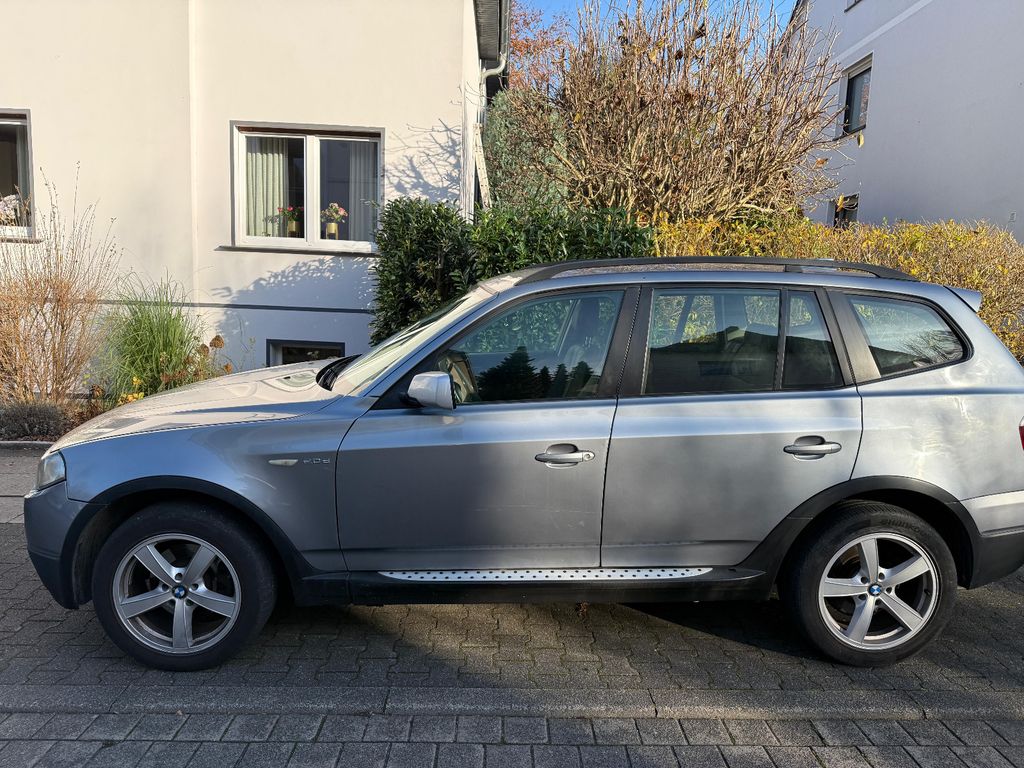 BMW X3 2.0d - E83