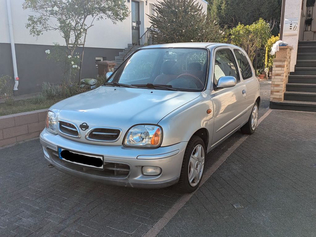 Nissan Micra 1.4i Sport Sport