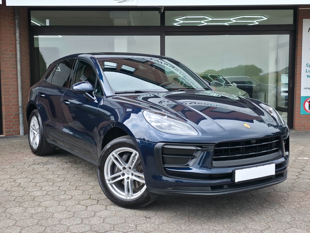 Porsche Macan T