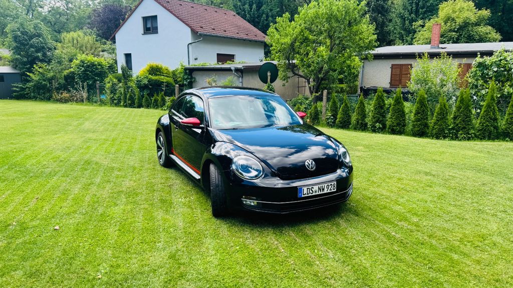 Bild des Angebotes Volkswagen Beetle 2.0 TDI 81kW DSG BMT CLUB CLUB