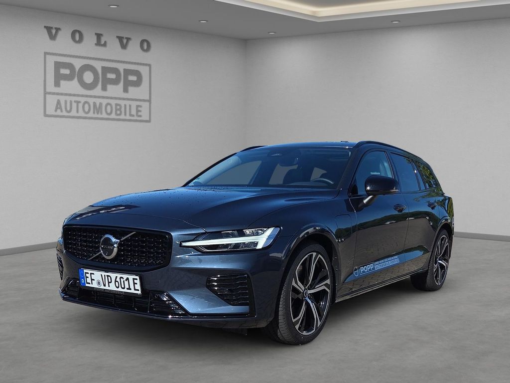 Bild des Angebotes Volvo V60 T6 AWD Plus Dark 19" 360° H&K HUD PANO STHZ