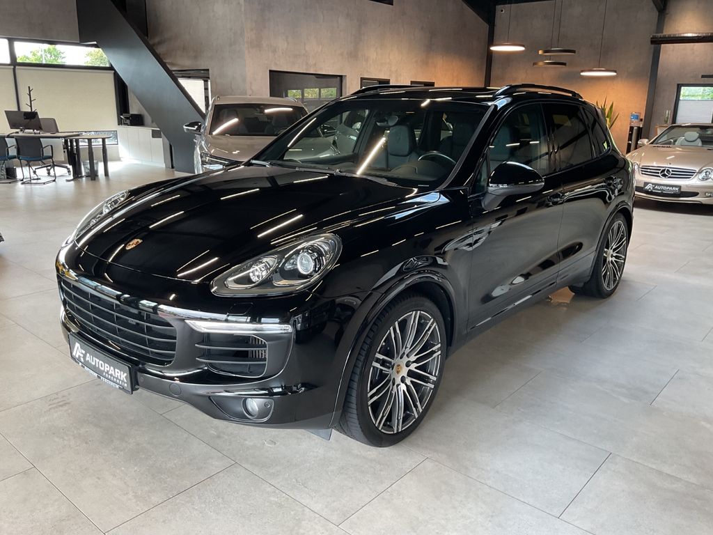 Bild des Angebotes Porsche Cayenne Platinum Edition Chrono Pano PASM 21"