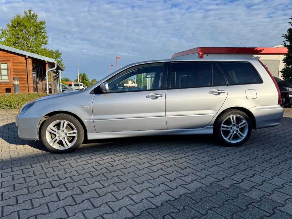 Bild des Angebotes Mitsubishi Lancer KOMBI 2.0 Sport