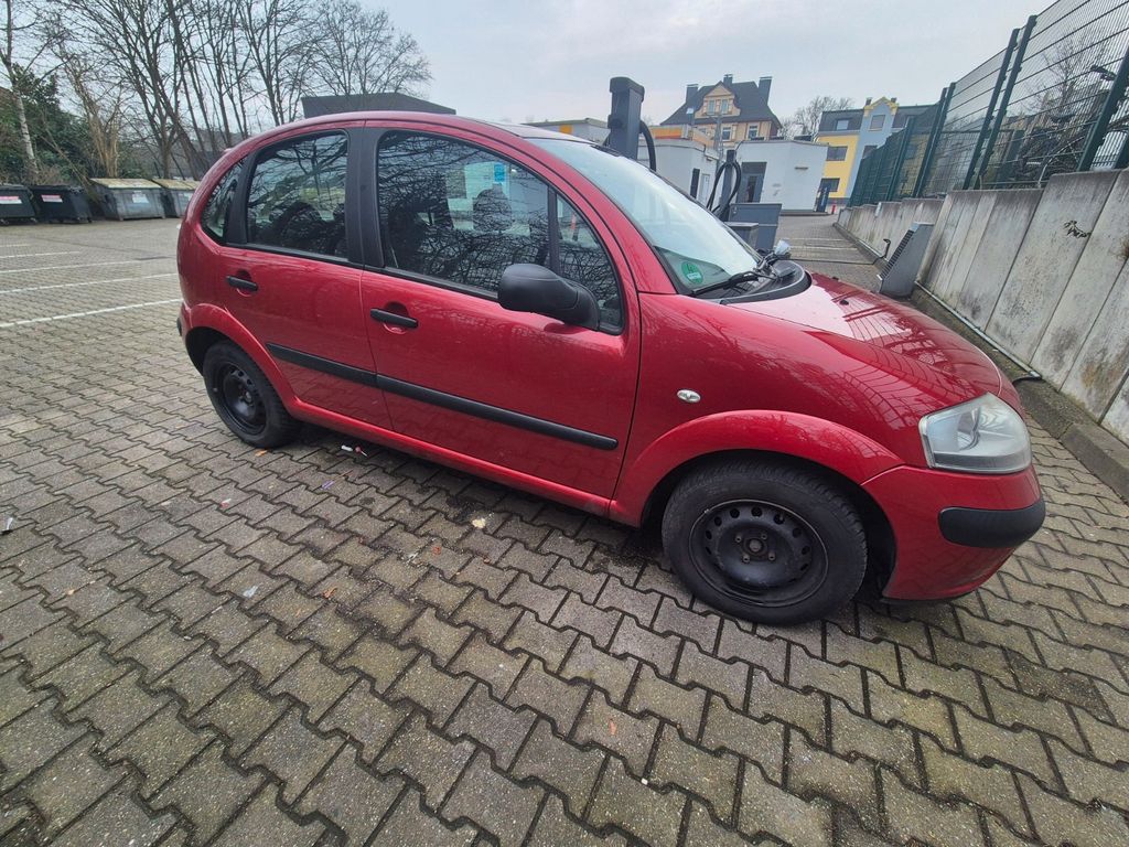 Bild des Angebotes Citroën C3 1.4 Confort Confort