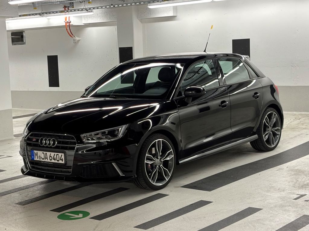 Bild des Angebotes Audi S1 Sportback quattro, Alcantara Lenkrad, 8-fach