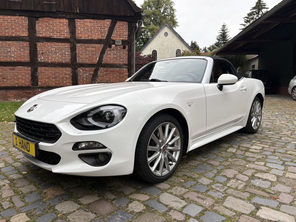 Bild des Angebotes Fiat 124 Spider Lusso LED/BOSE/LEDER/Handy-FSE 1.Hand