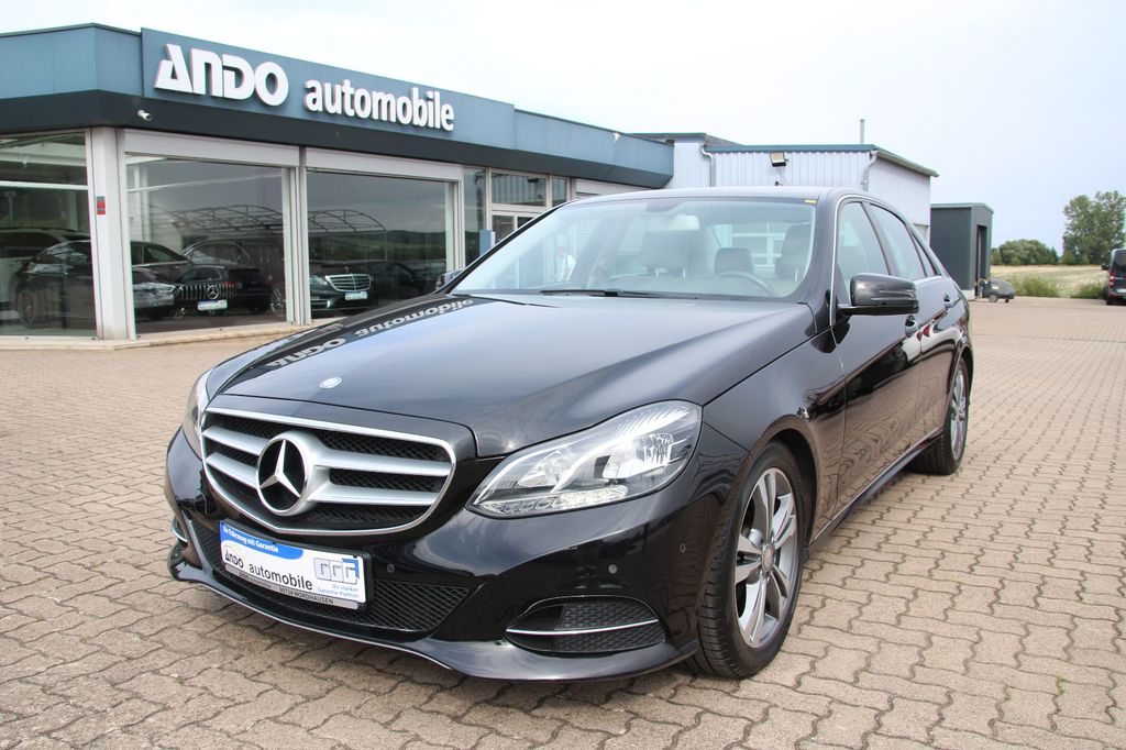 Bild des Angebotes Mercedes-Benz E 200 CGI Lim. Avantgarde LED/Navi/Leder/SHZ