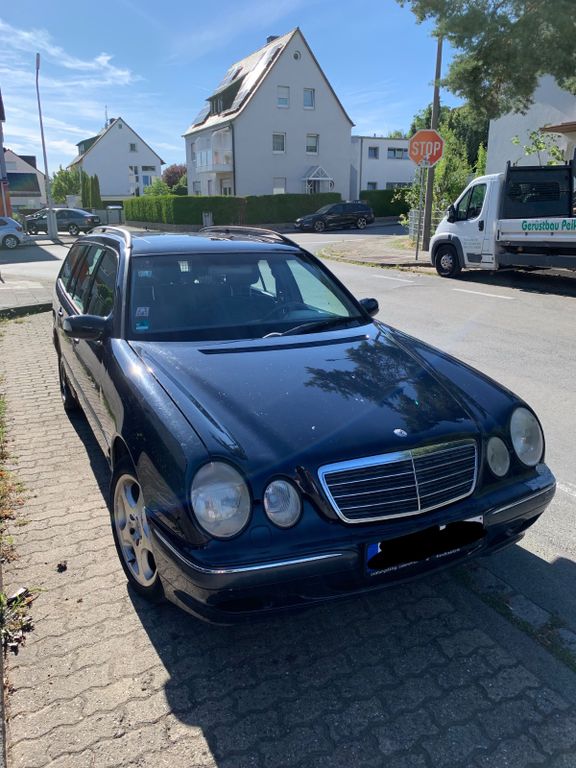 Bild des Angebotes Mercedes-Benz E 430 T 4MATIC Avantgarde 8-Zylinder MOPF