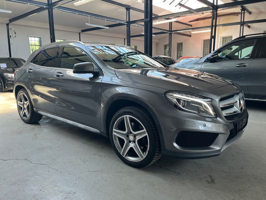 Bild des Angebotes Mercedes-Benz GLA 250 *AMG-LINE*180°*PDC*ALCANTARA*NAVI*