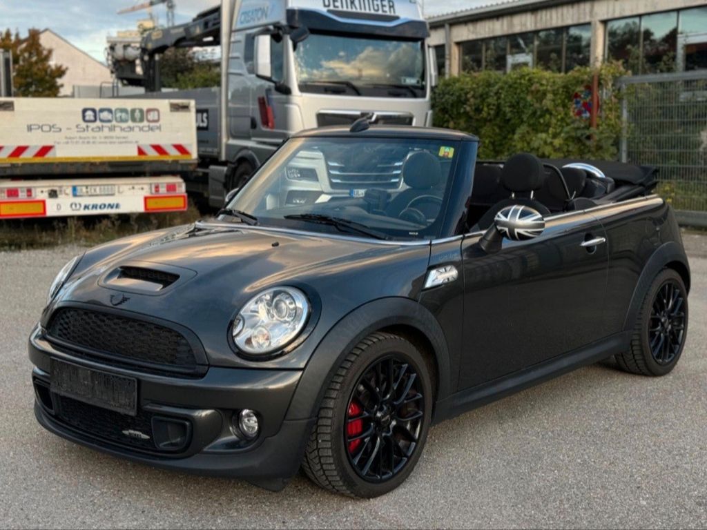 Bild des Angebotes MINI John Cooper Works Cabrio 239 PS