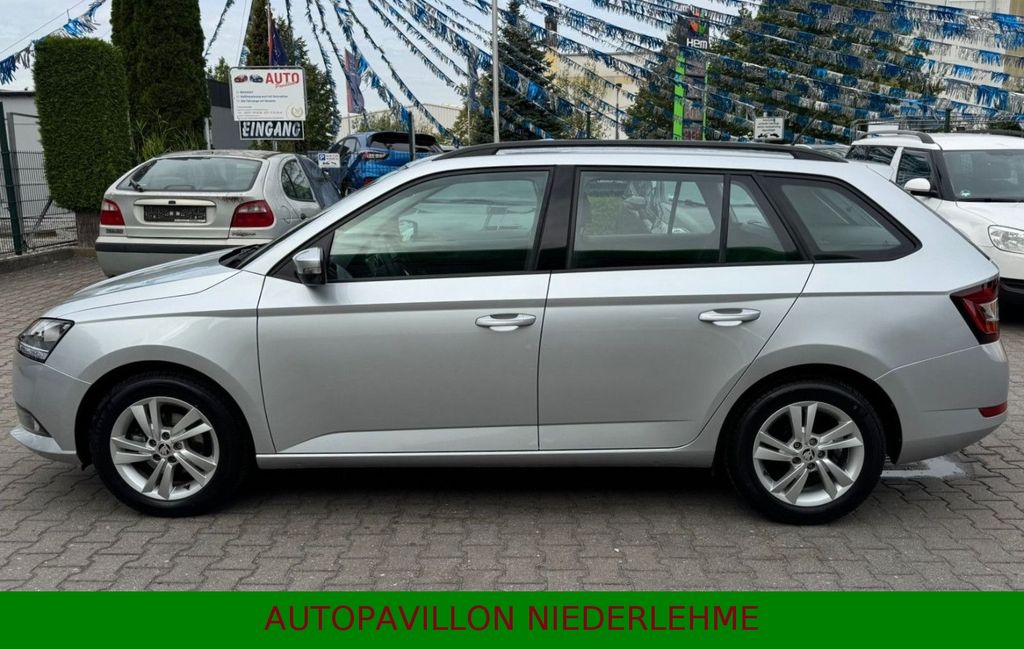 Bild des Angebotes Skoda Fabia Combi 1.0TSI*Klima*Bluetooth*Allwetter*AHK