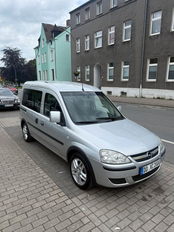 Bild des Angebotes Opel Combo 1.7 CDTI ECOTEC Edition Edition 12.2010