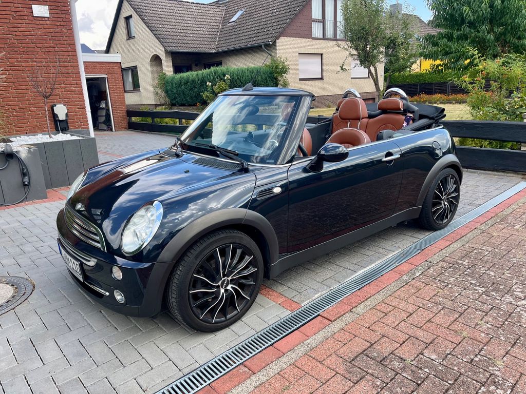 Bild des Angebotes MINI COOPER CABRIO Sidewalk 8 fach