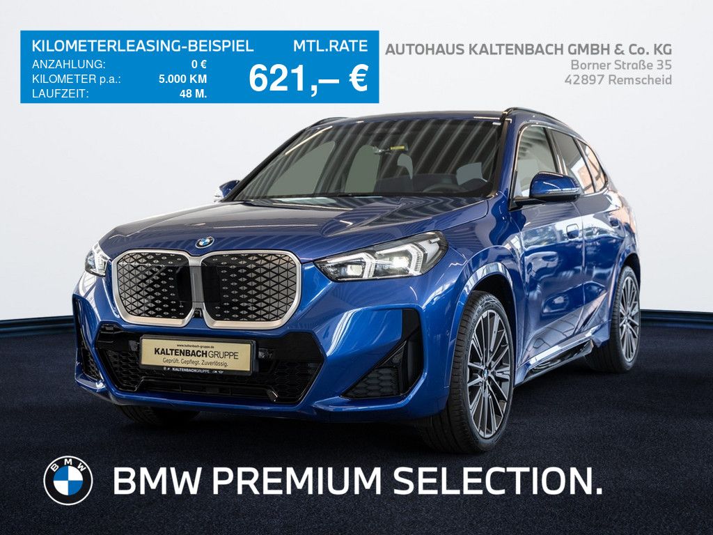 Bild des Angebotes BMW iX1 xDrive30 M-Sport PANO AHK HUD 360° LED ACC