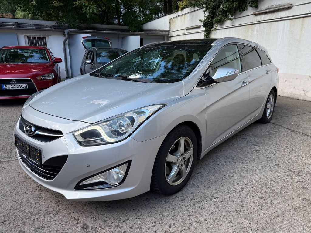Bild des Angebotes Hyundai i40 Edition Kombi Automatik AHK Navi Kamera