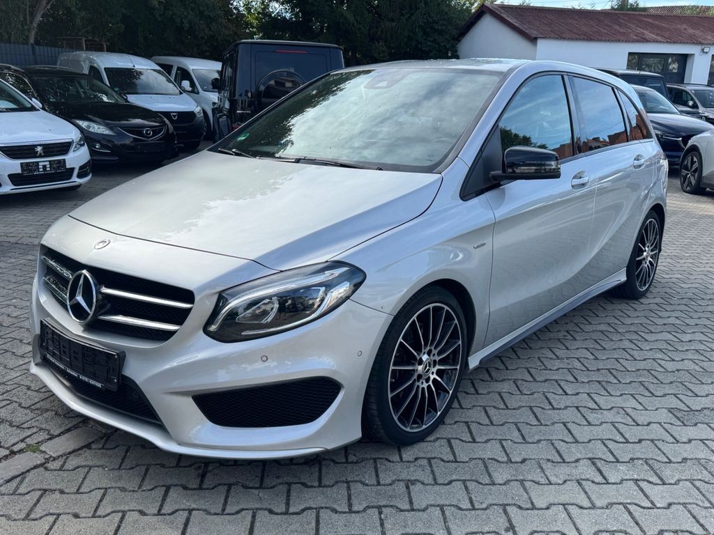 Bild des Angebotes Mercedes-Benz B 220 4Matic Amg Line Navi Alcantara LED SHZ AHK