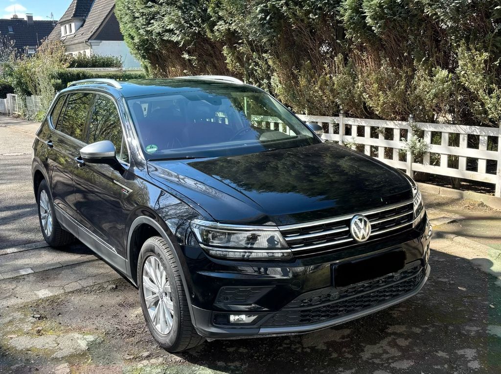 Bild des Angebotes Volkswagen Tiguan Allspace 2.0 TDI 4M PANO LEDER VIRTUAL