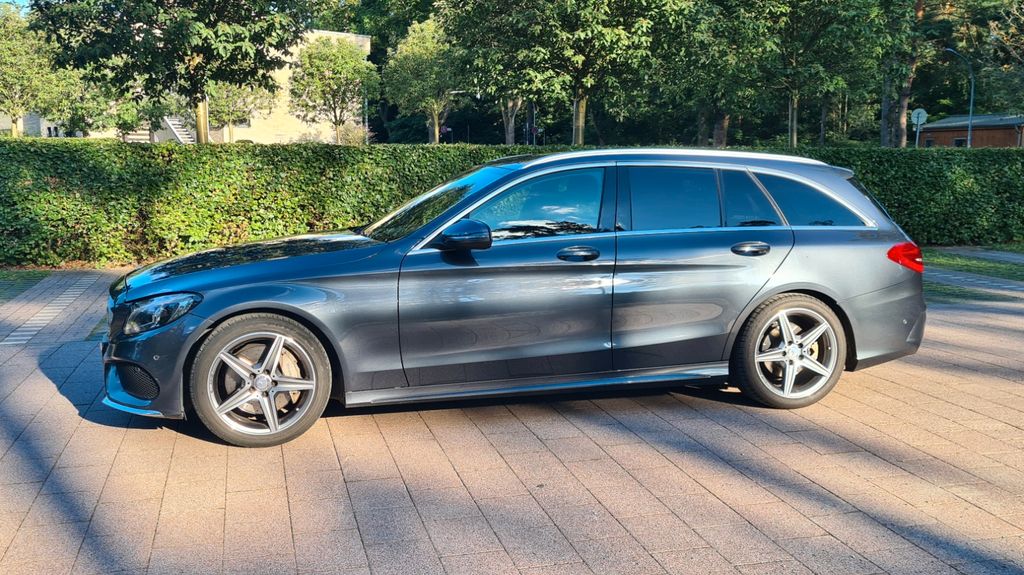 Bild des Angebotes Mercedes-Benz C 250 T Autom. AMG Line