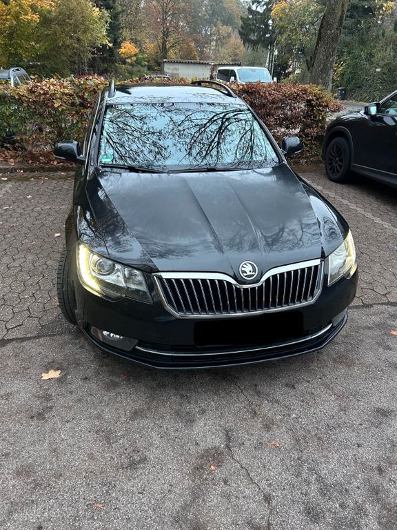 Skoda Superb 2.0 TDI Exclusive TÜV NEU
