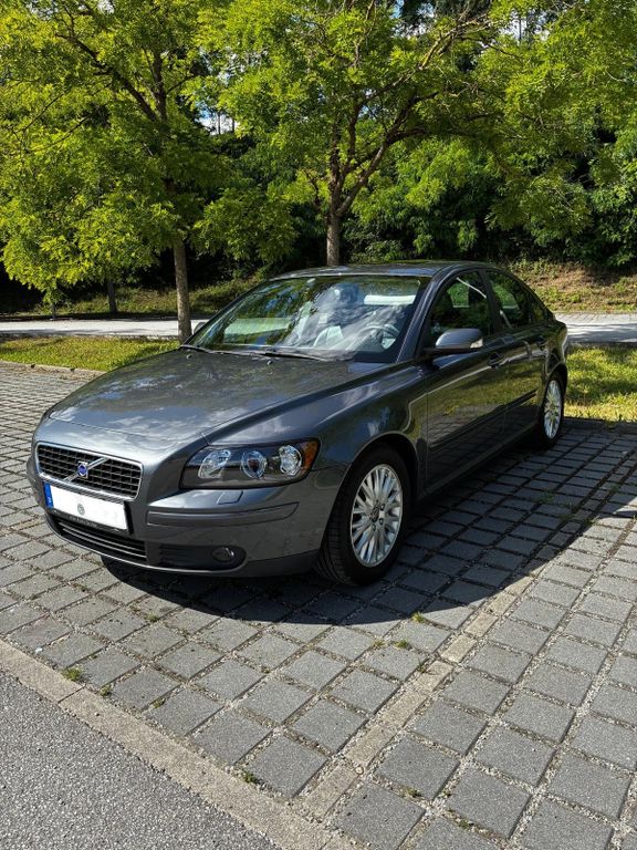 Bild des Angebotes Volvo S40 2.4 5-ZYLINDER | AUTOMATIK | TÜV NEU