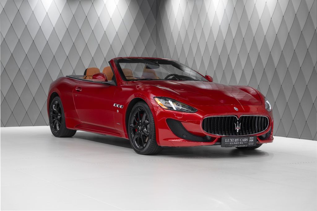 Bild des Angebotes Maserati GranCabrio 4.7 V8 RED/BROWN