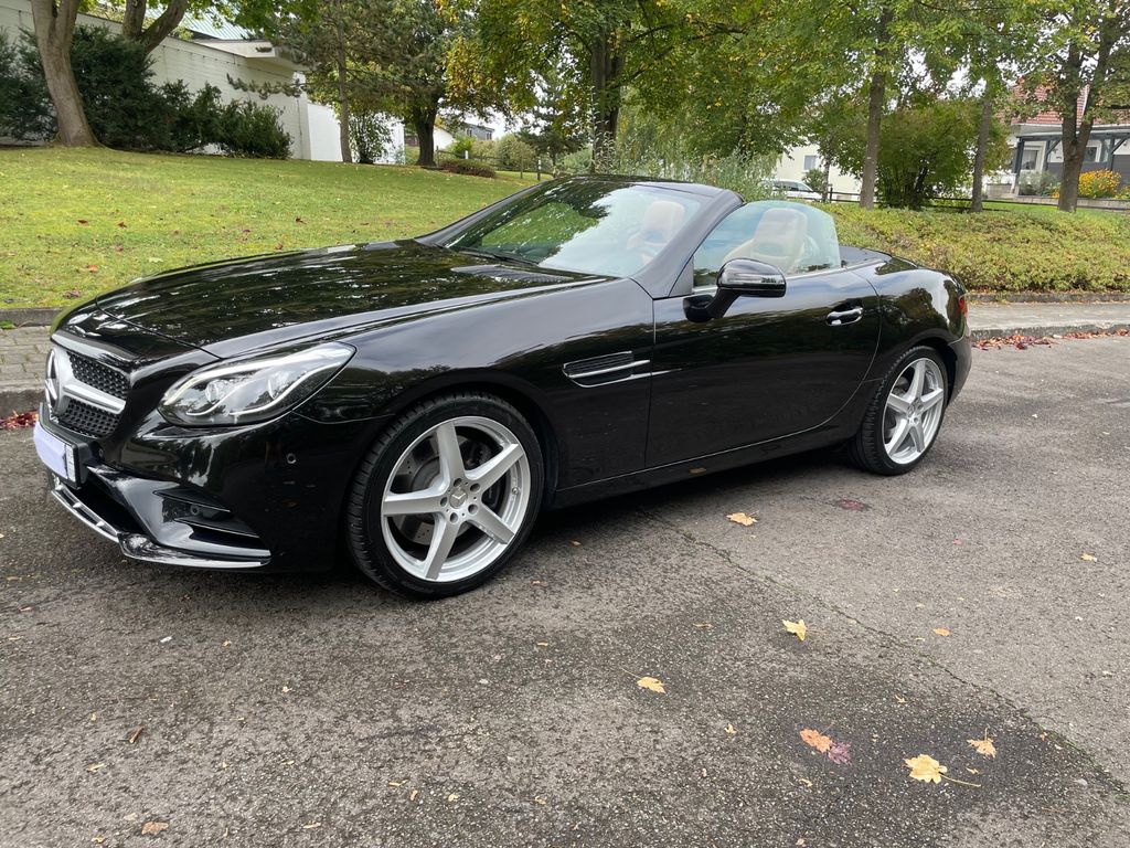 Bild des Angebotes Mercedes-Benz SLC 180 AMG Line,Navi,Airscarf,LED,Aut,ILS,HK,
