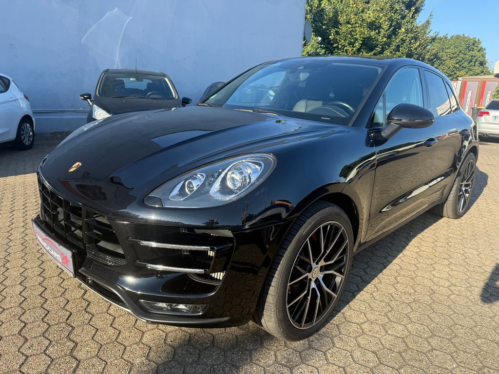 Porsche Macan Turbo*ACC*CAM*AHK*PANO