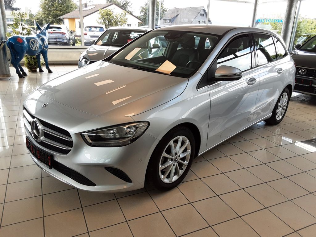 Bild des Angebotes Mercedes-Benz B 180 Klima Kamera Navi SH PDC
